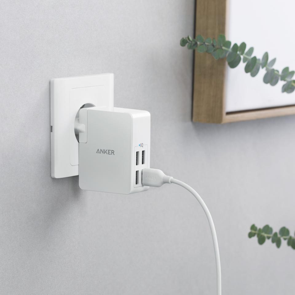 Anker Interchangeable EU And UK Plugs Powerport Lite 4 Ports - White