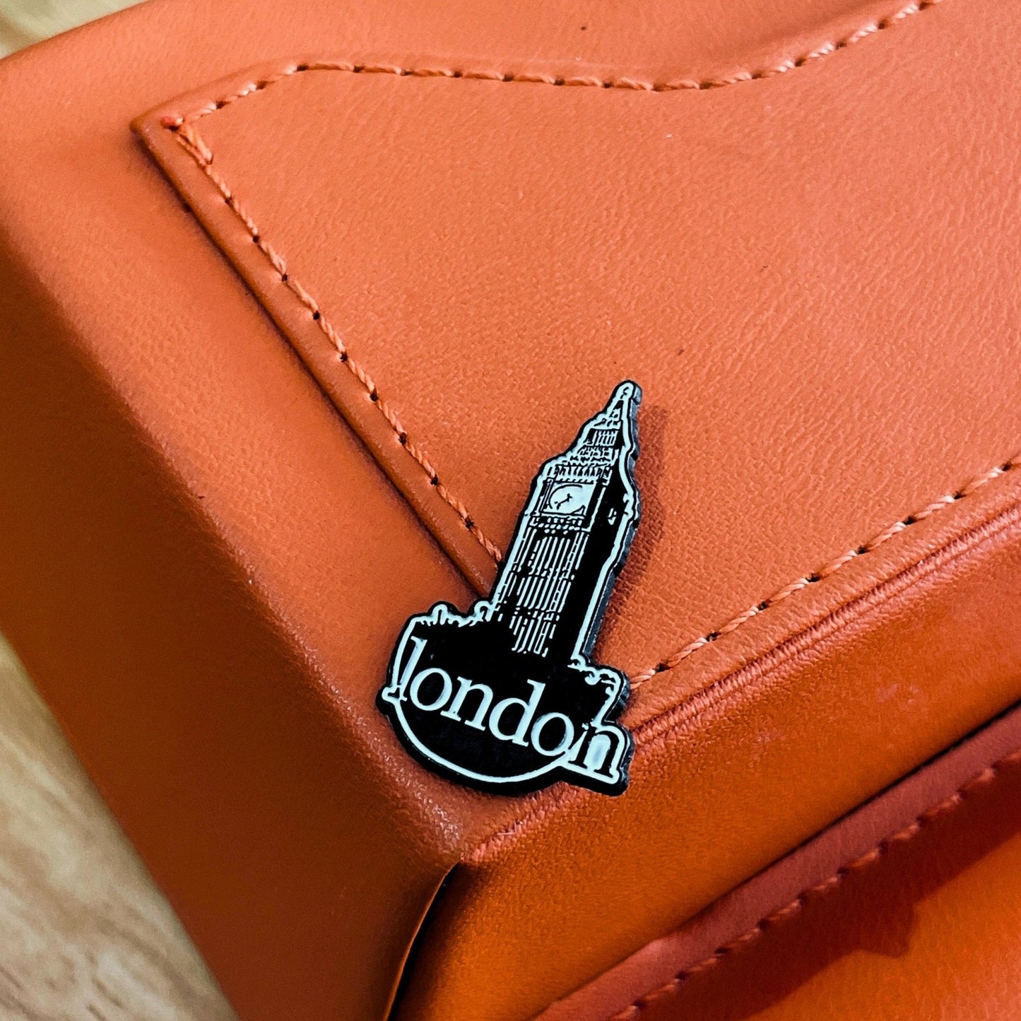 Badge London - 1