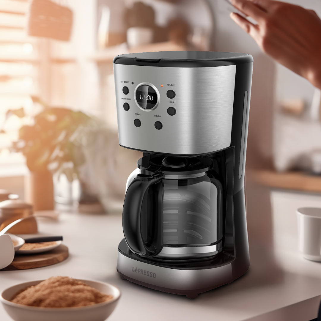 LePresso Drip Coffee Maker with Glass Carafe 1.5L 900W (LPCMDGBK) - Black