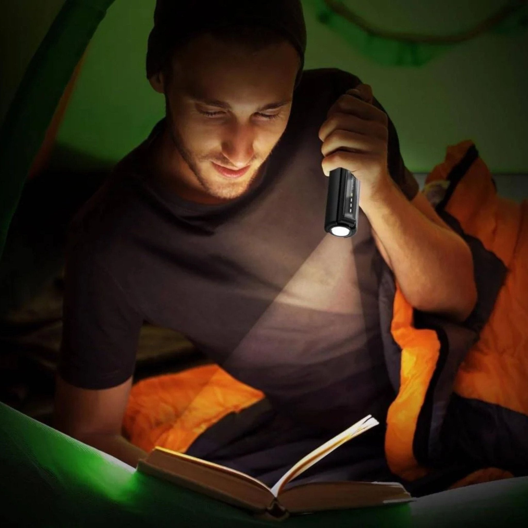 Levelo Nova Pro Power Bank With Flashlight 5000mAh - Black