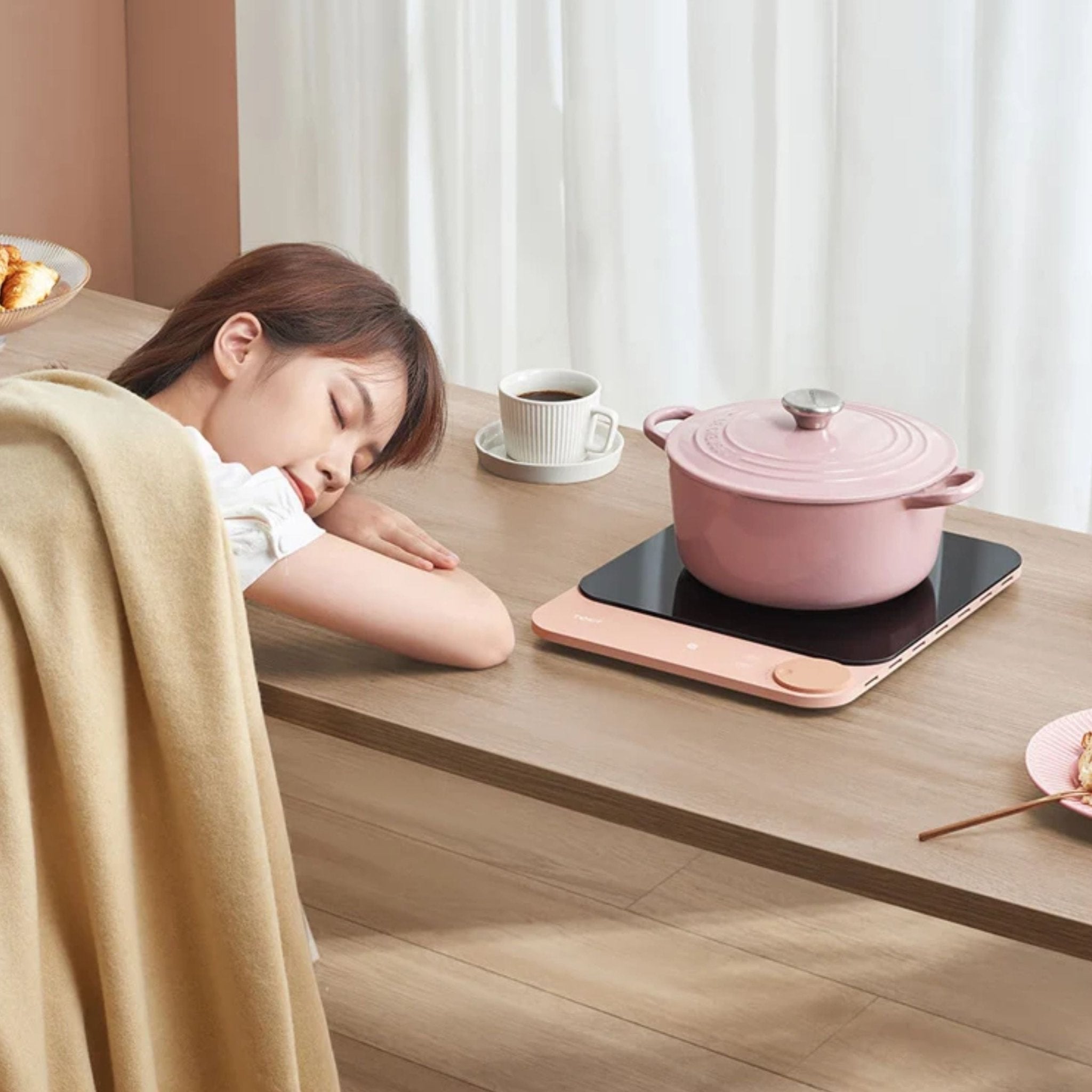 Tokit Ultra - Thin Induction Cooker