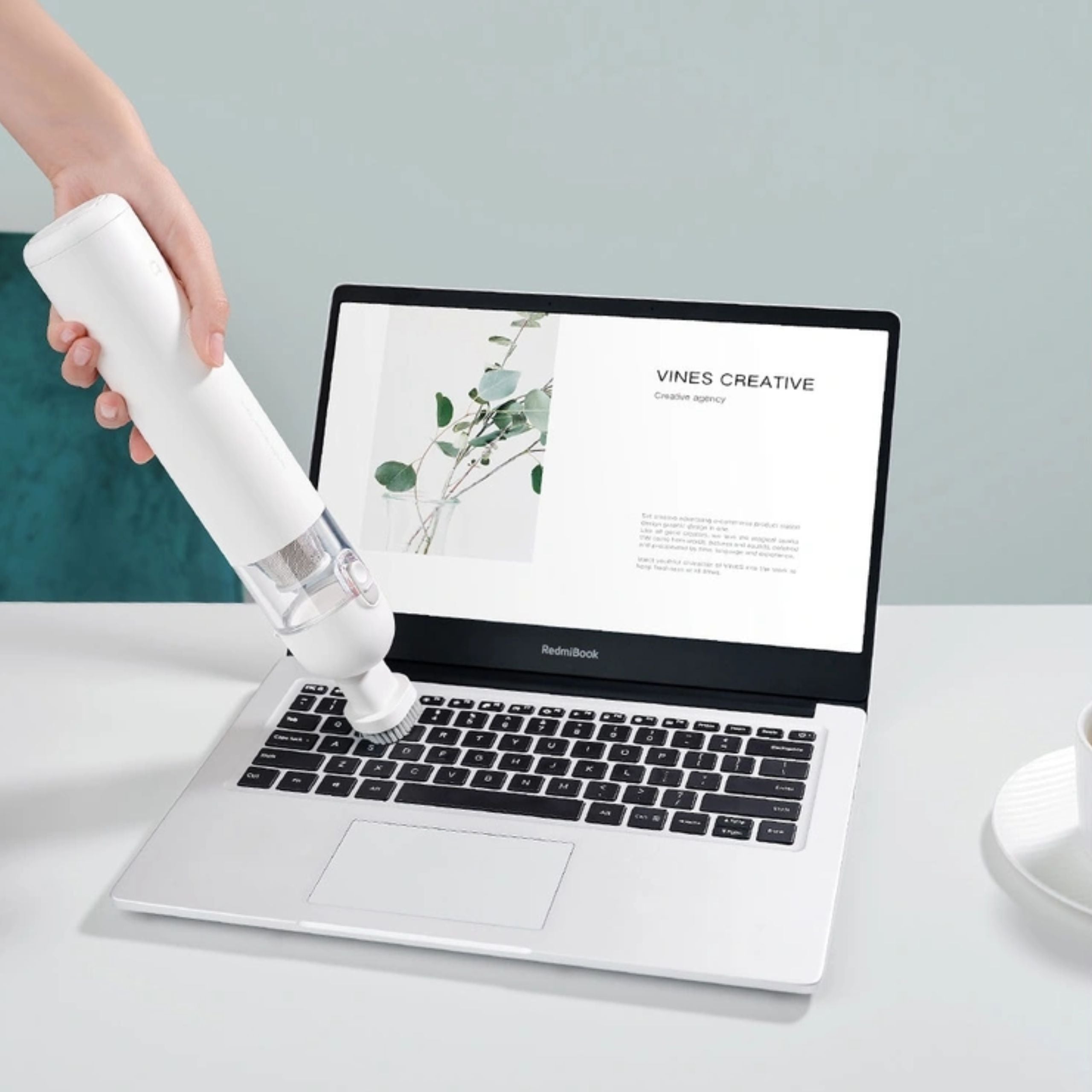 Xiaomi Portable Vacuum Cleaner Mini 120W - White