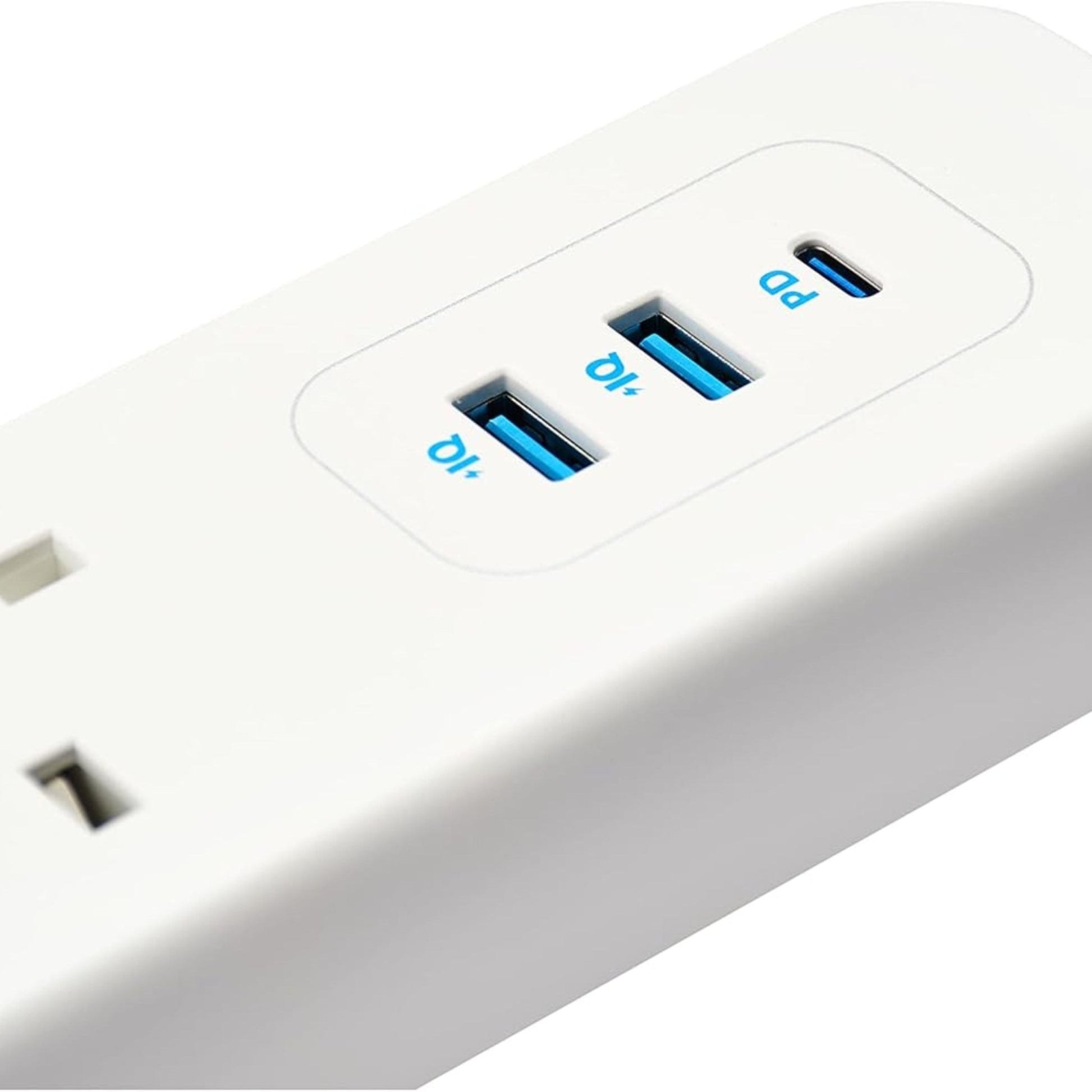 Anker 3 Outlet Power Strip With 2 Usb Ports and 1 PD Port - White