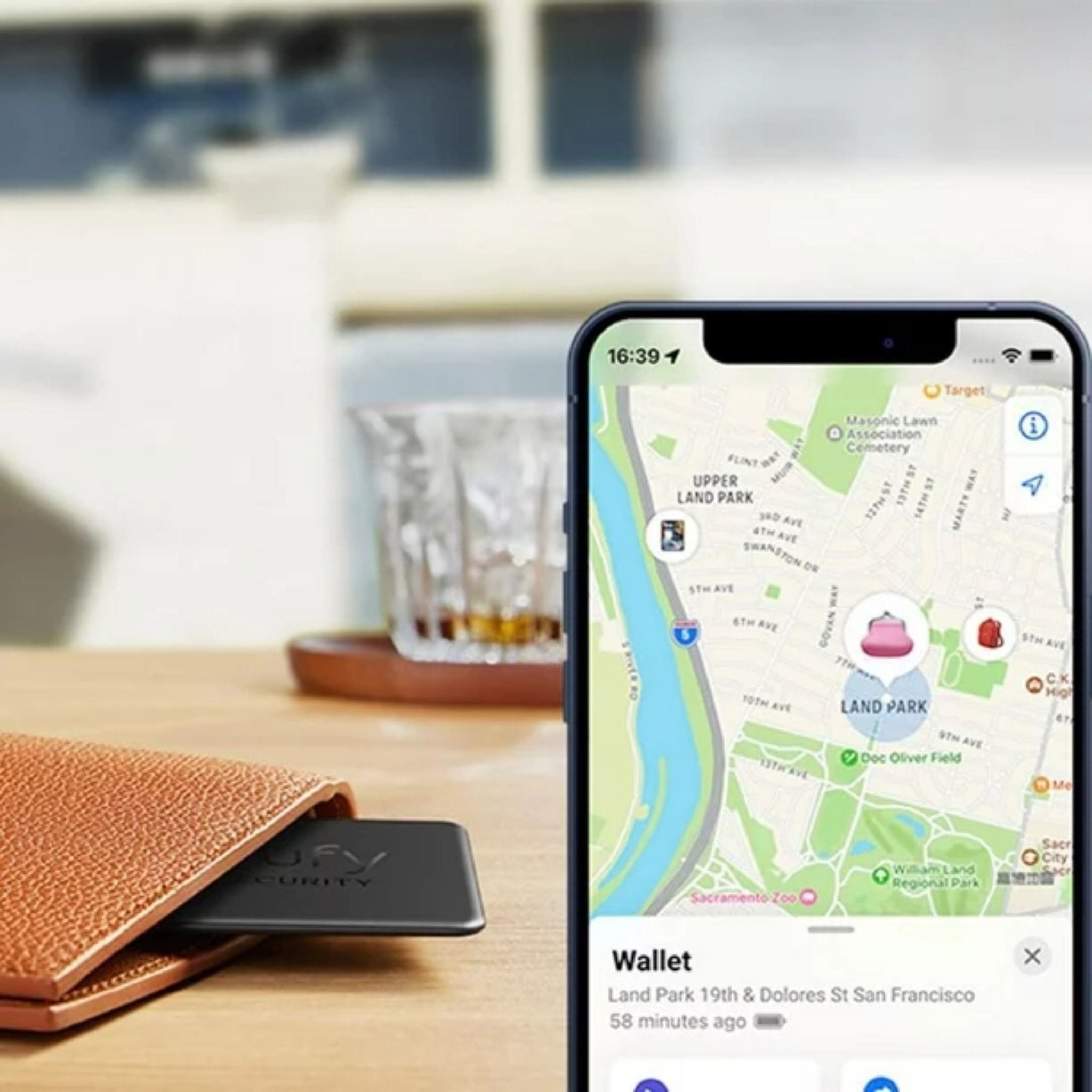 Anker Eufy Smart Bluetooth Tracker Map with Apple Find My App - Black