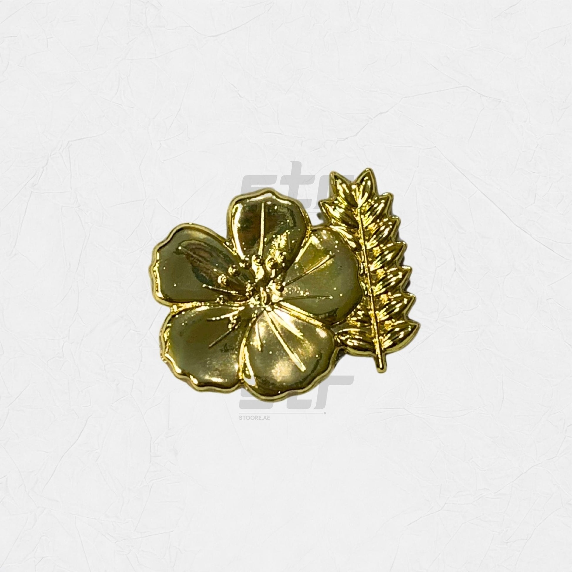 Badge Buttercup Flower Gold