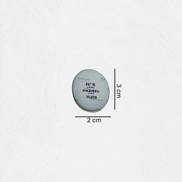 Badge CHANEL PARIS