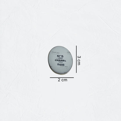 Badge CHANEL PARIS