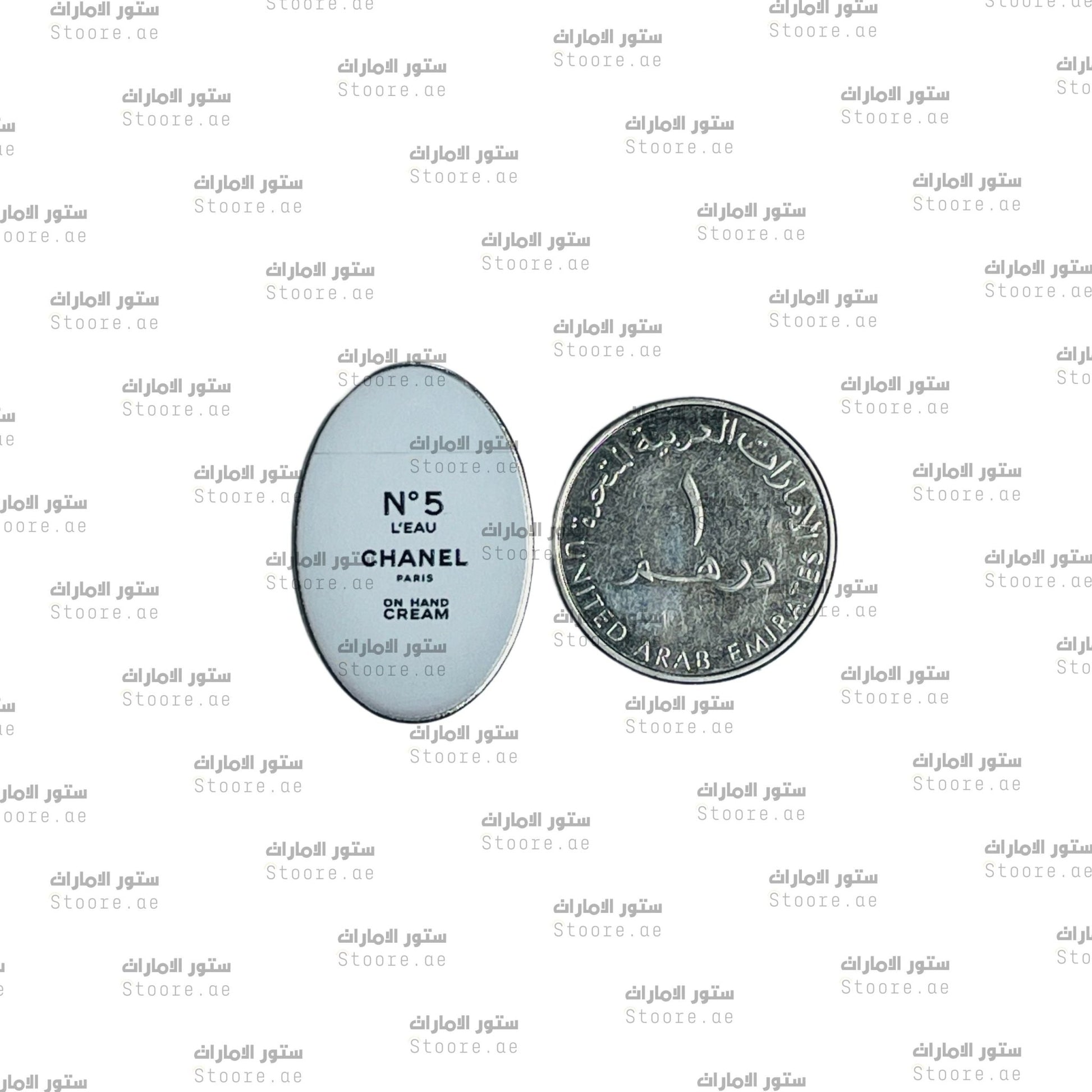 Badge CHANEL PARIS