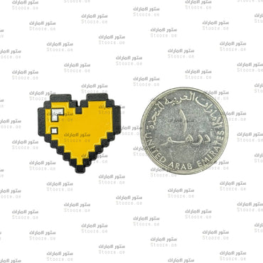 Badge Pixel Heart Yellow