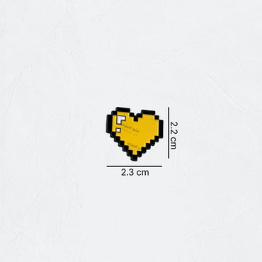 Badge Pixel Heart Yellow