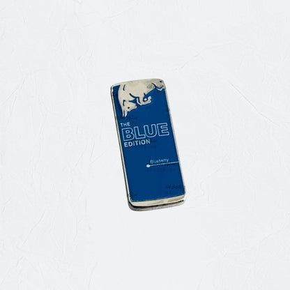 Badge Red Bull The Blue Edition - 1