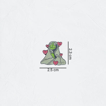 Badge Snuggly Kermit