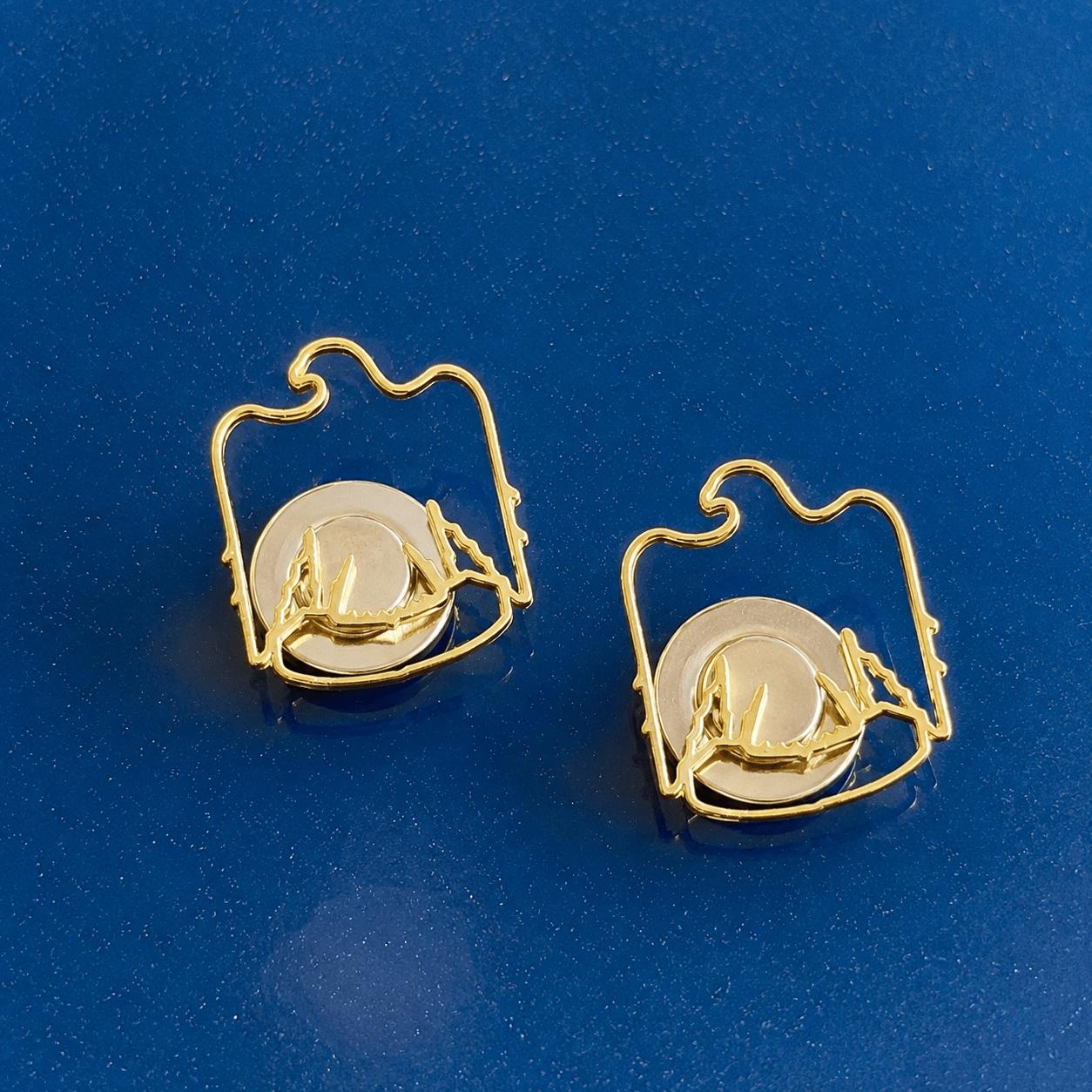 Brooch Emirates - Gold