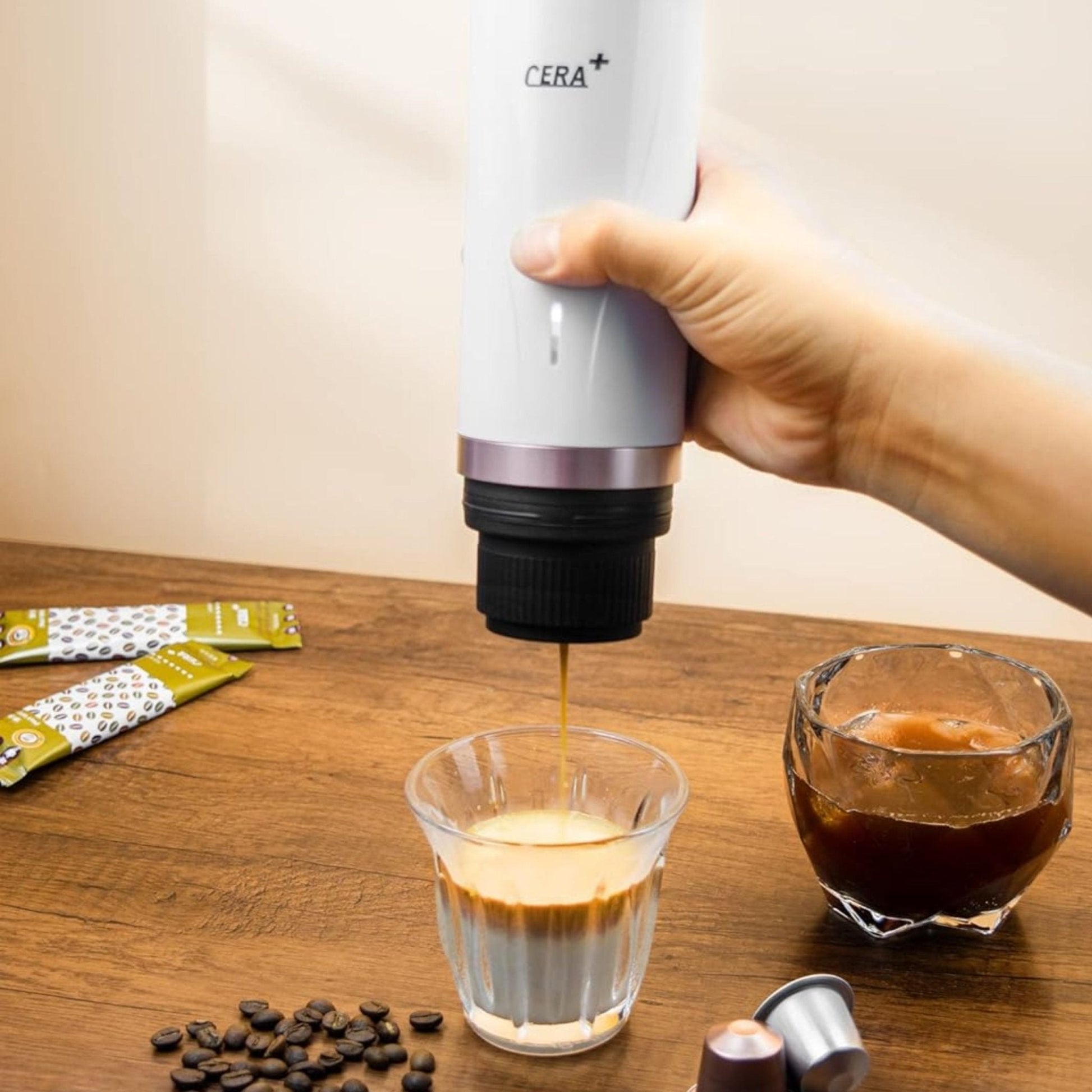 CERA+ Portable Coffee Maker PCM03 Heating by Battery