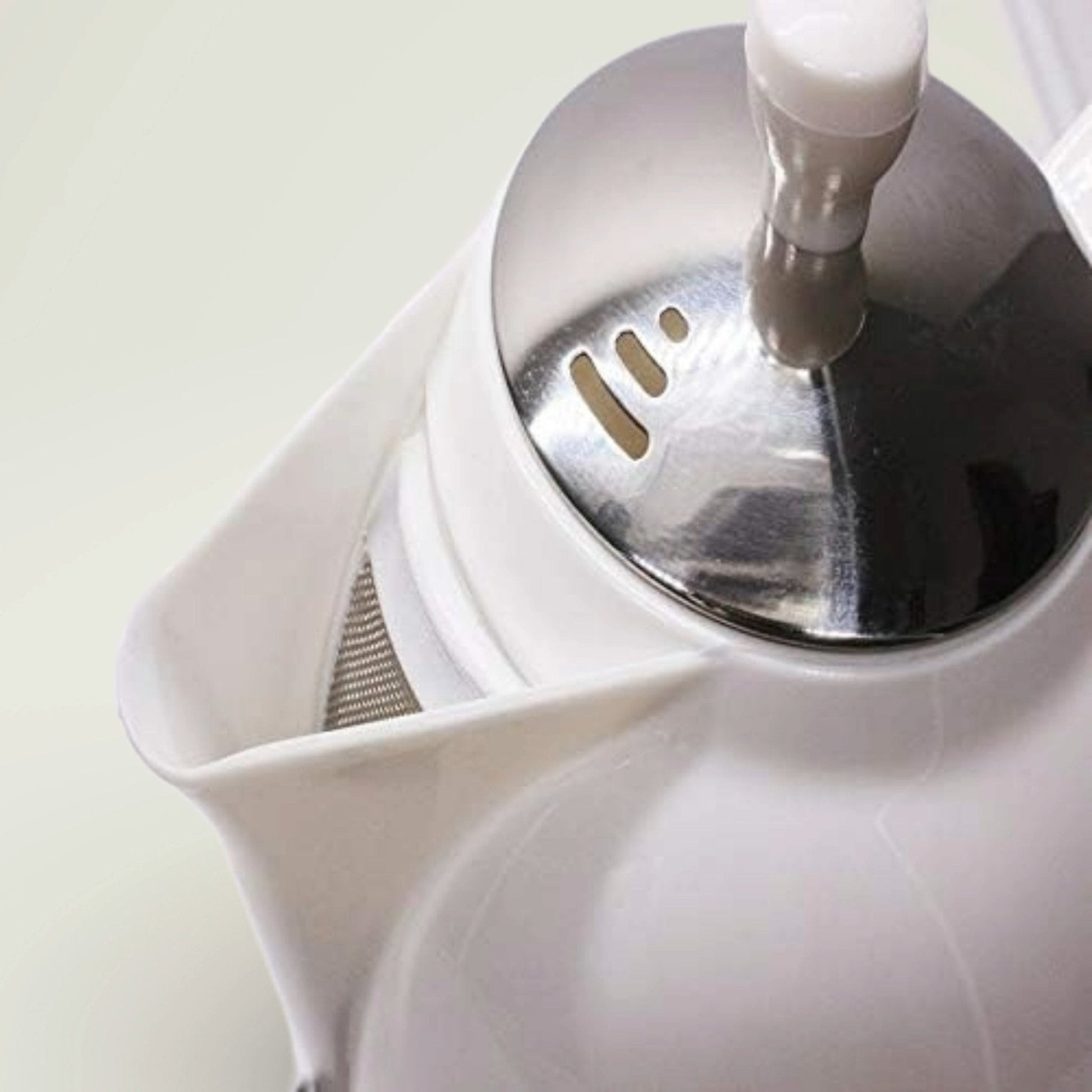 Gulf Dalla Karak 1.2L GA-C93881 - White