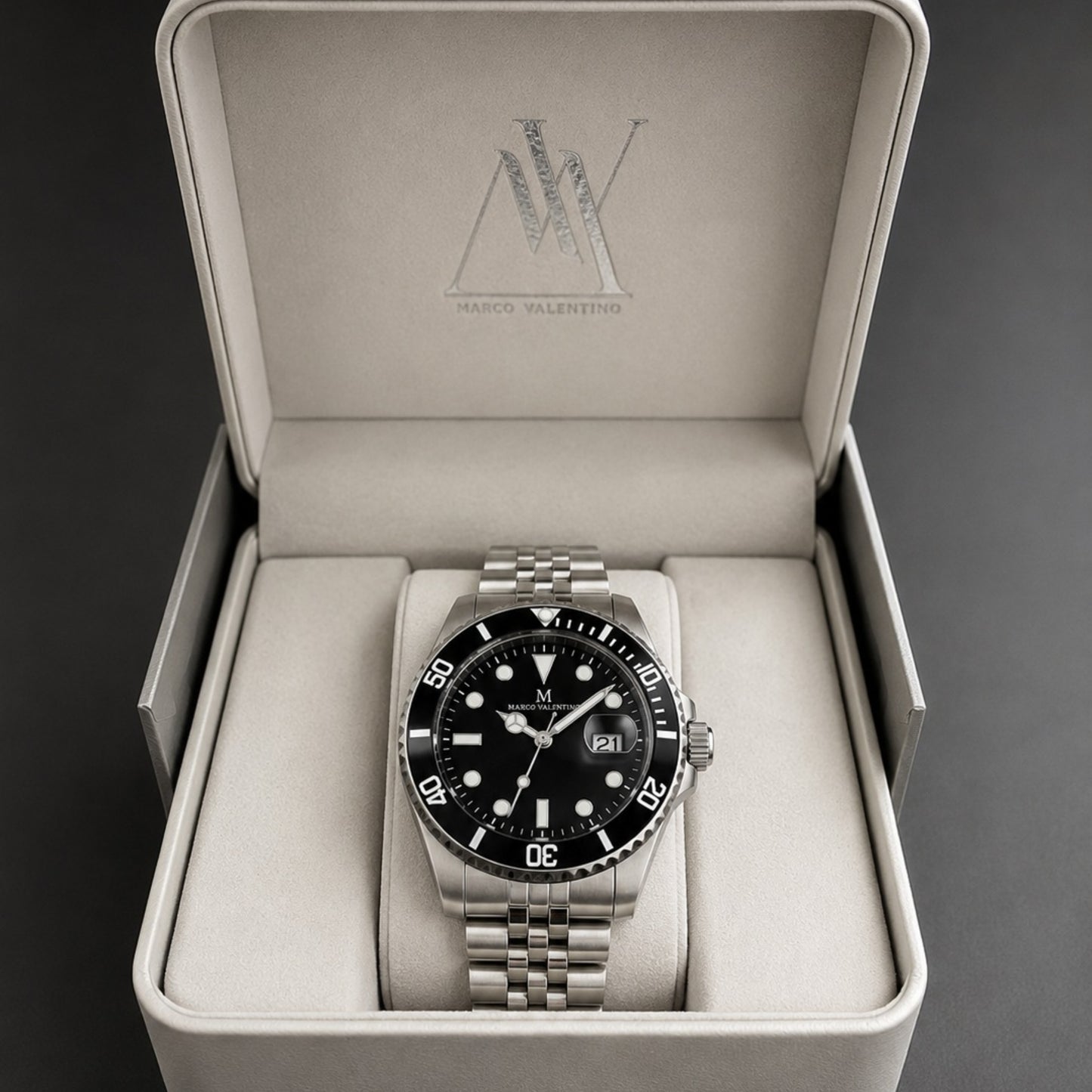 MARCO VELENTINO Men’s Diver-Style Stainless Steel Watch – Black