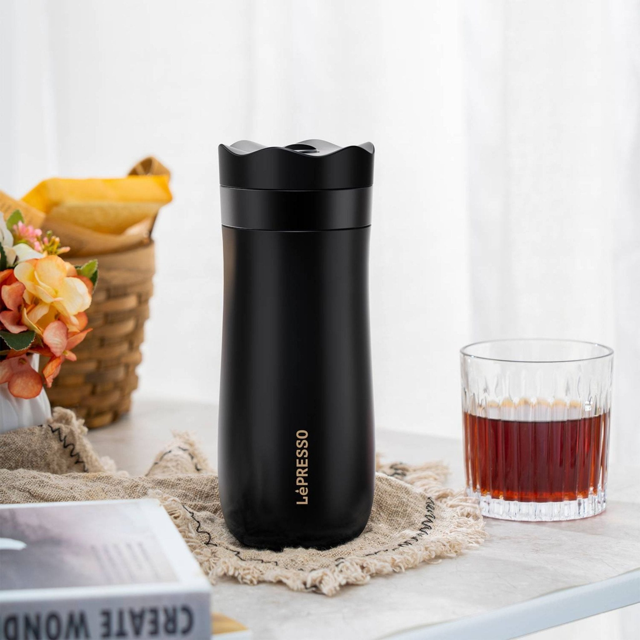 LePresso Insulated Portable Mug with French Press 320ml - Black