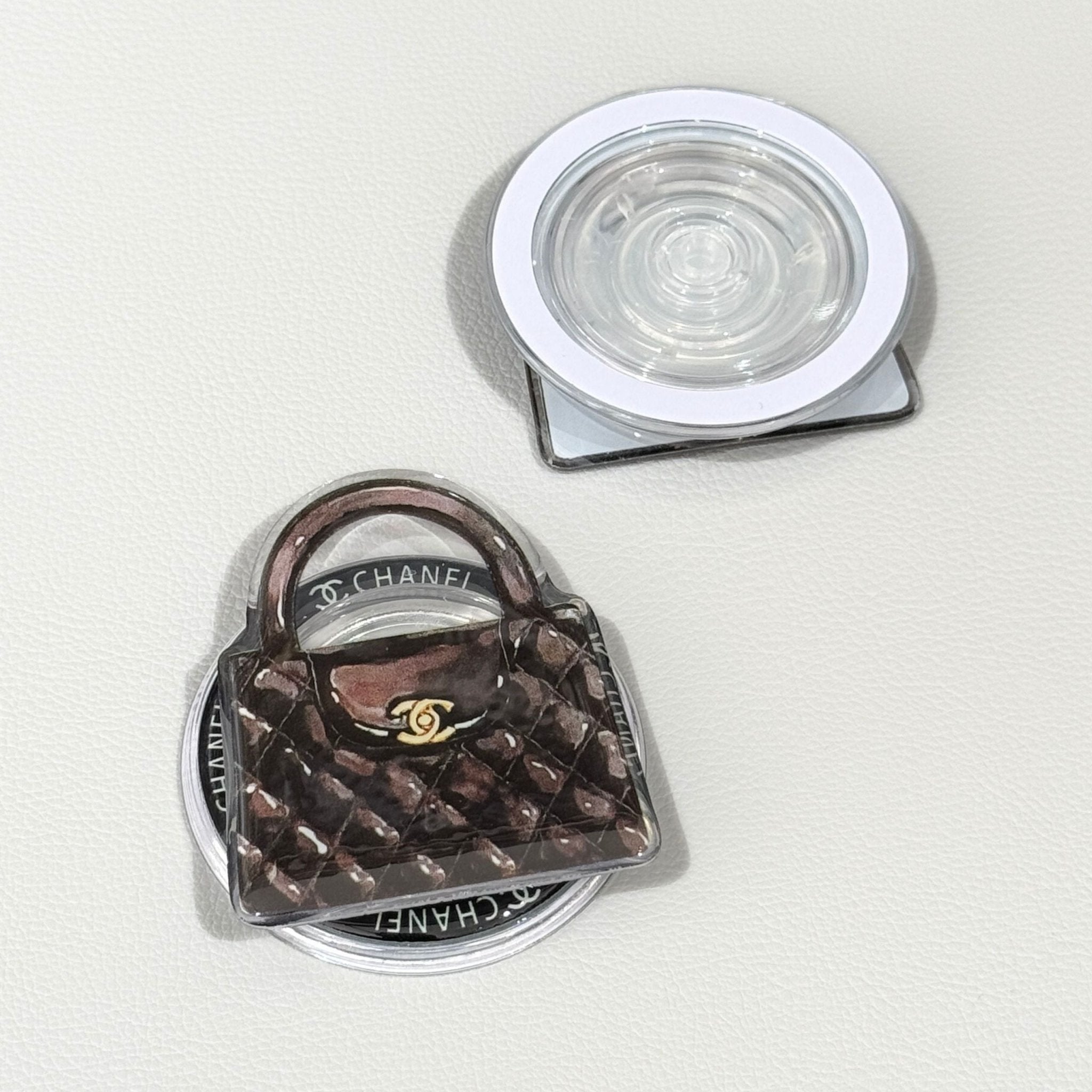 MagSafe Mobile Holder Chanel - 3