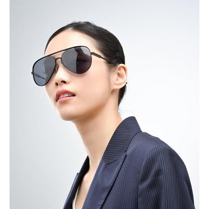 Mi Polarized Navigator Sunglasses - Gray