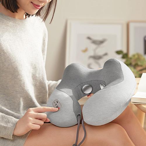 Momoda Massage and Hot Compress Multifunctional Neck Pillow SX332