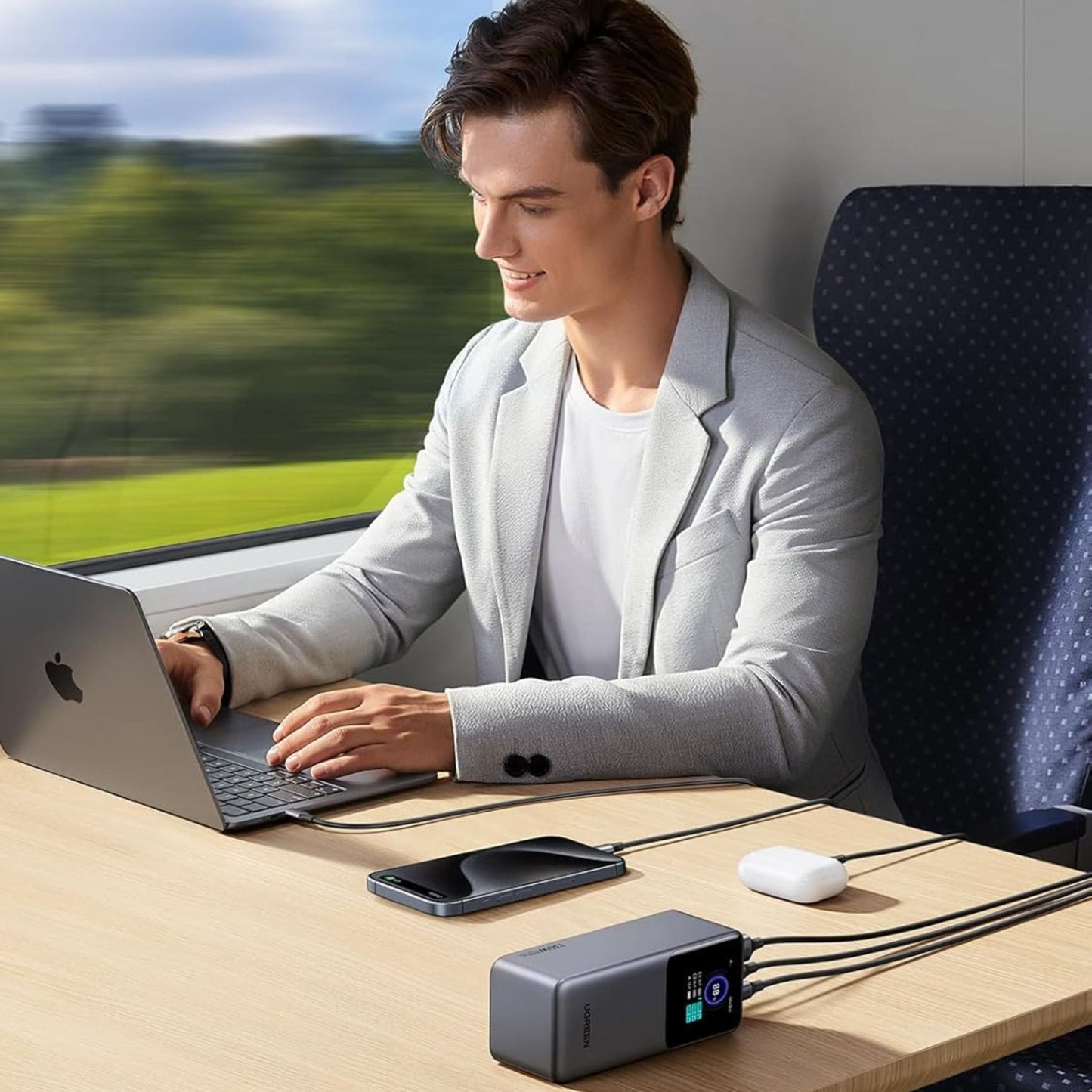 UGREEN Nexode PD 200W Fast Charging Power Bank 25000mAh with Smart Digital Display - Grey