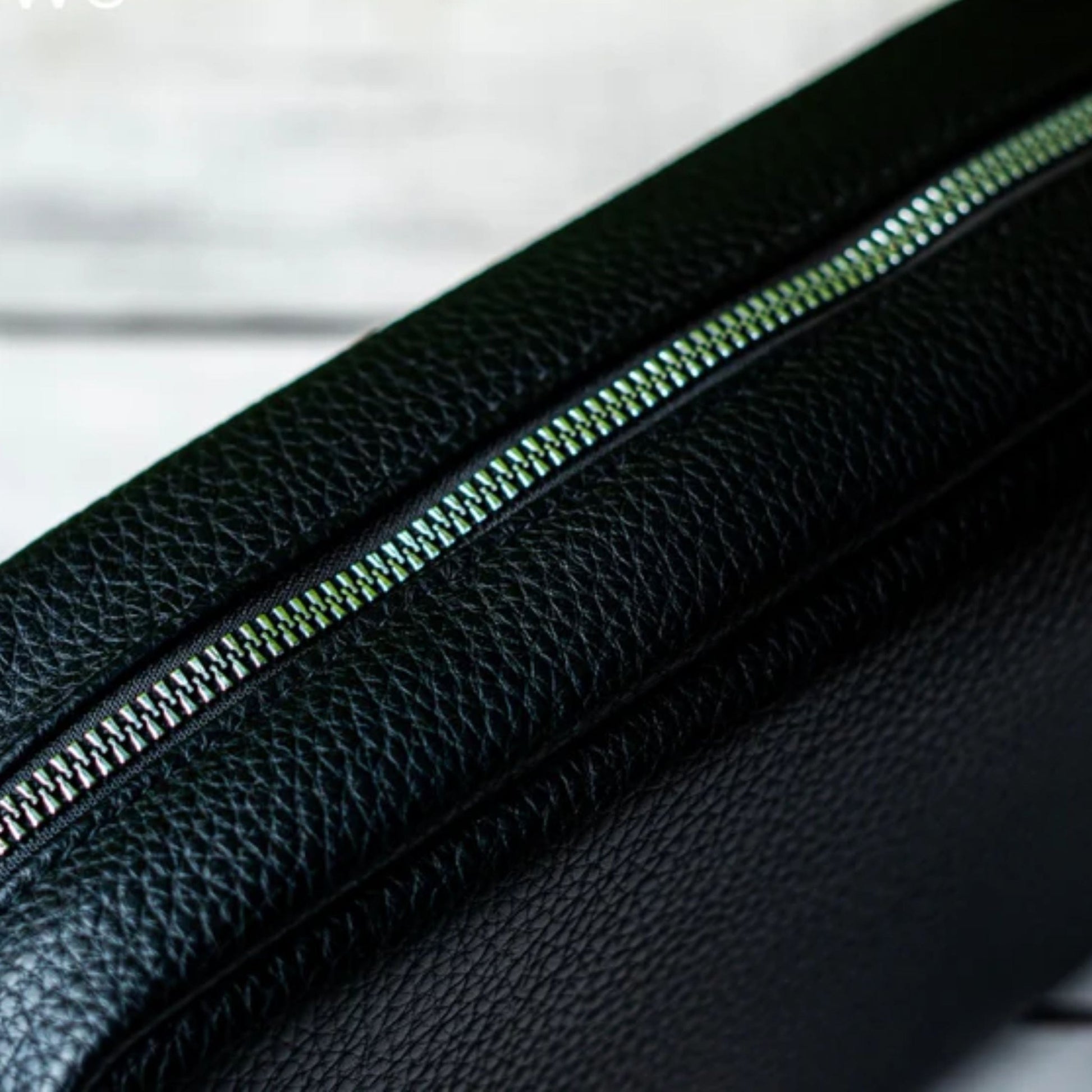 WIWU Dapper Pouch - Black