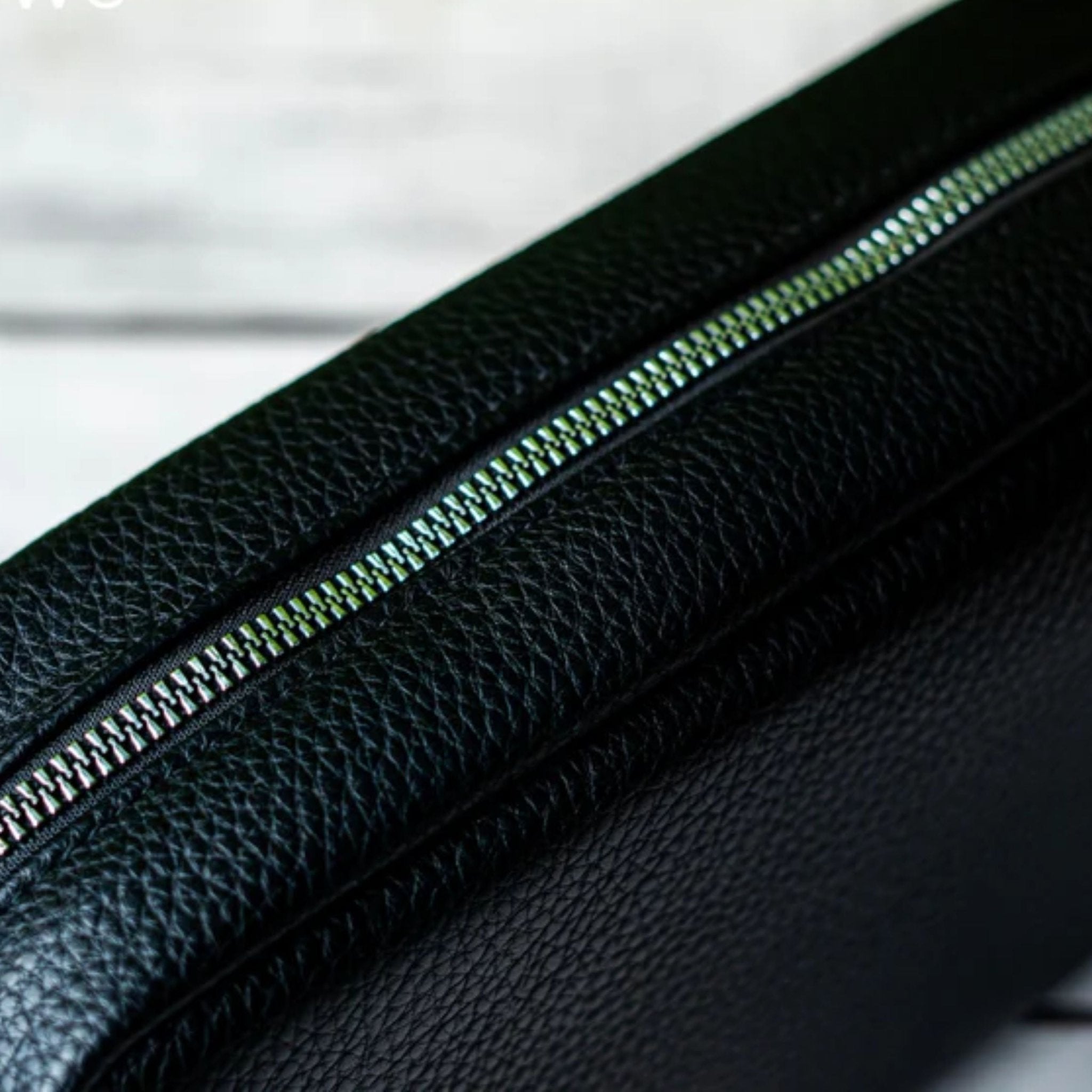 WIWU Dapper Pouch - Black