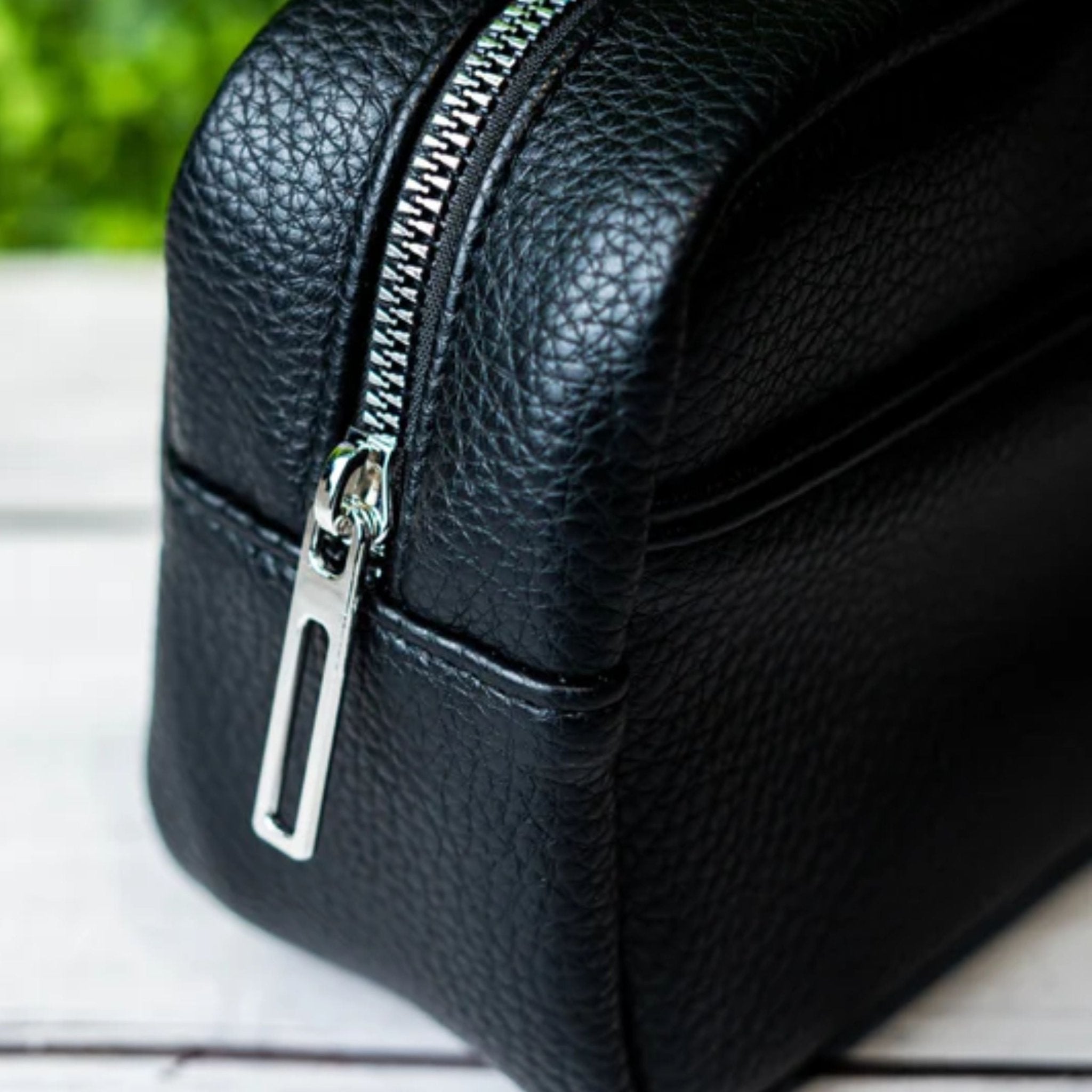 WIWU Dapper Pouch - Black