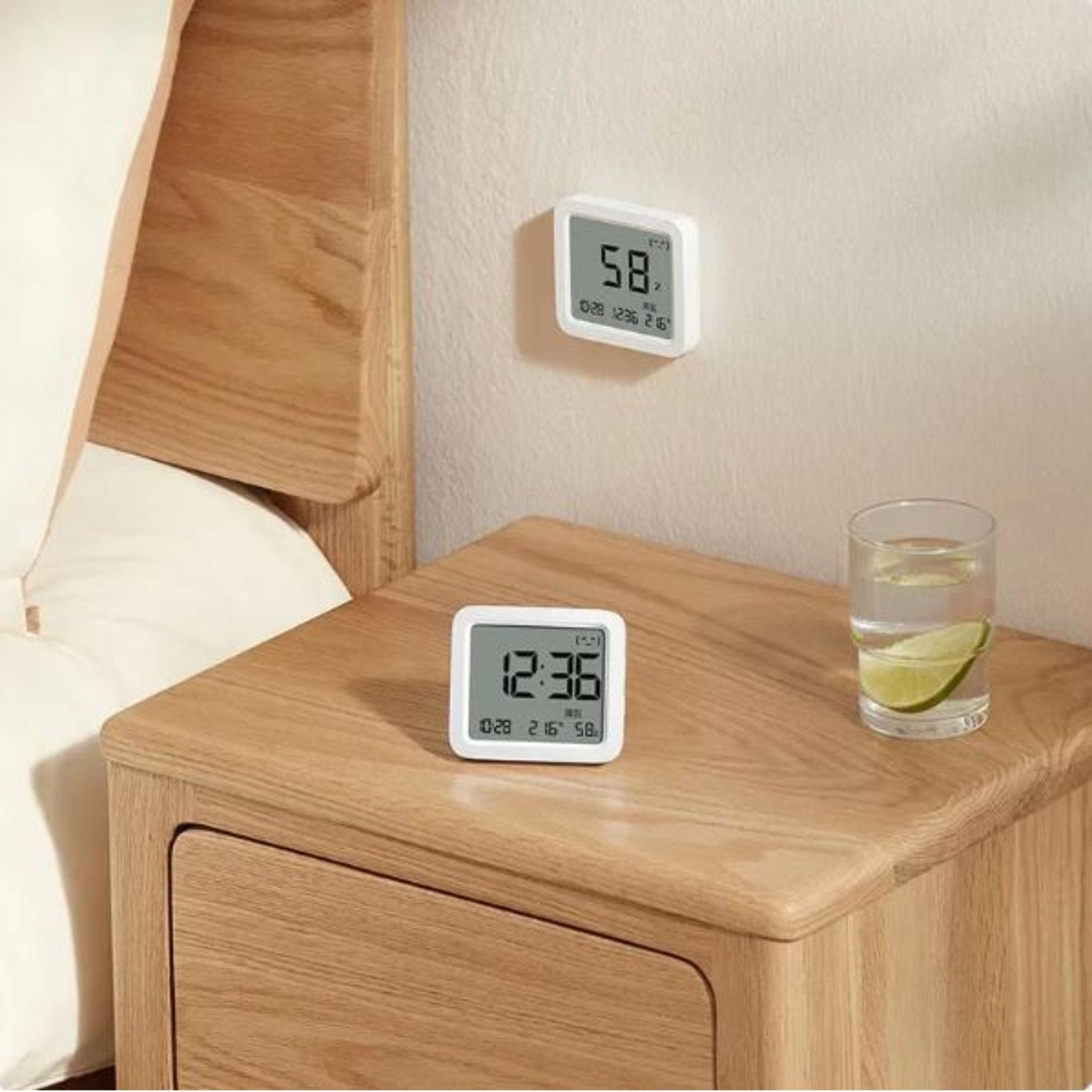 Xiaomi Mijia Smart Temperature and Humidity Monitor 3 - White