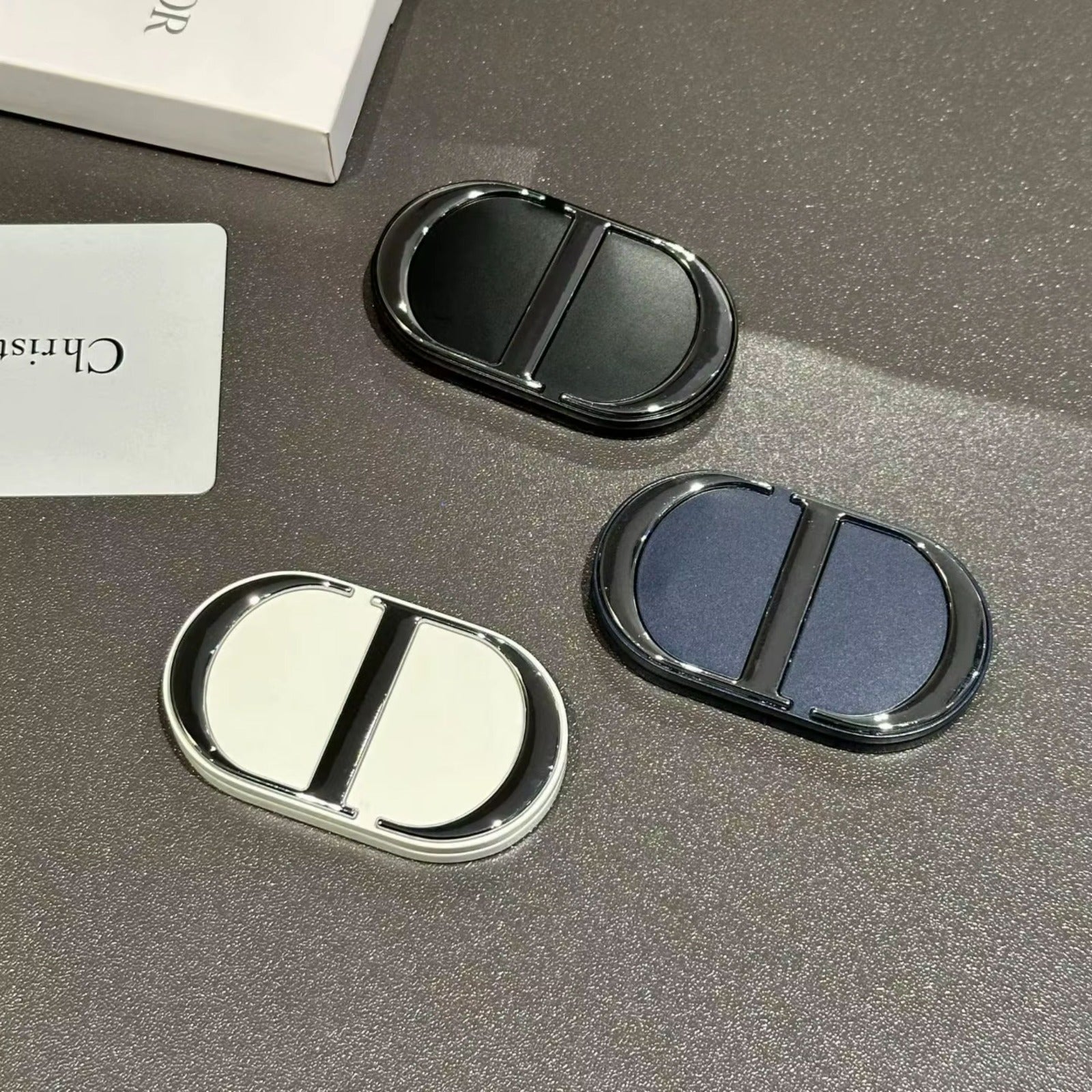 CD Mirror Phone Ring Holder Stand Dual Mirror - STOORE.AE | ستور الامارات