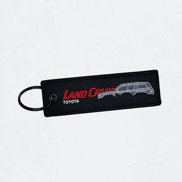 Keychain LAND CRUISER - STOORE.AE | ستور الامارات